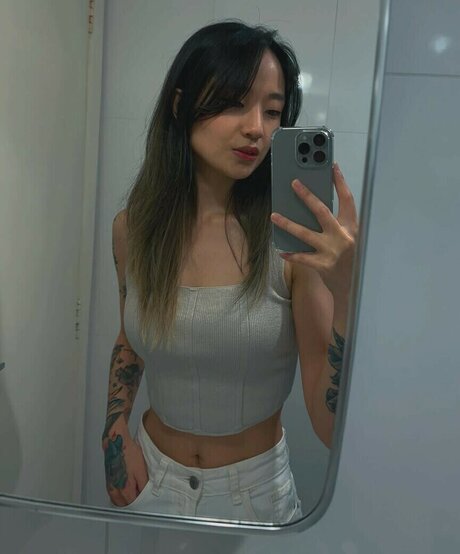 Gabi Lissa model top images