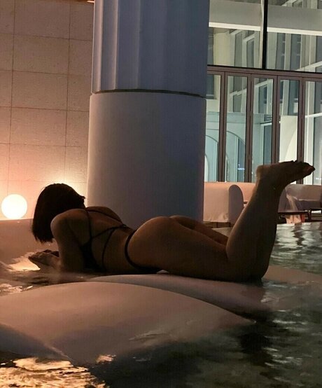 Hellini fit star porn photo