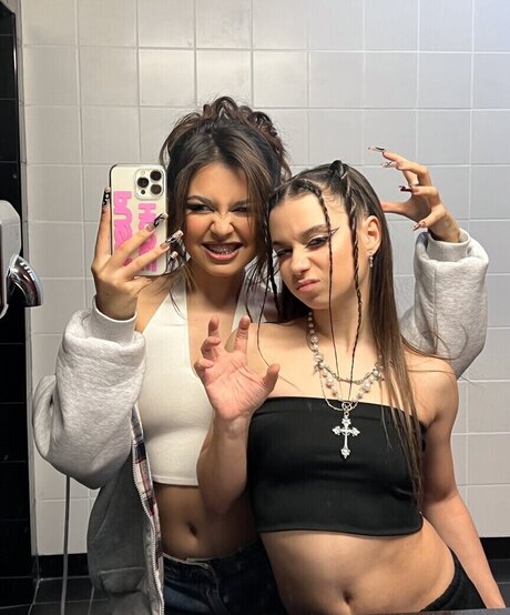 Leytink hot star pictures