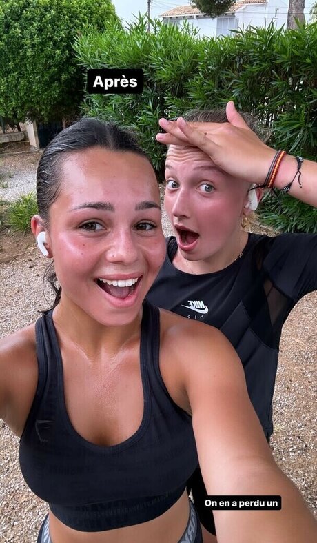 elise cm xxx actress photos