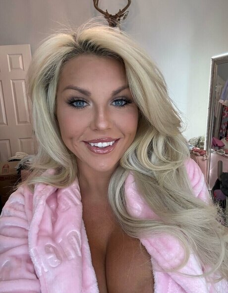 Sophie Swaney Quick model image