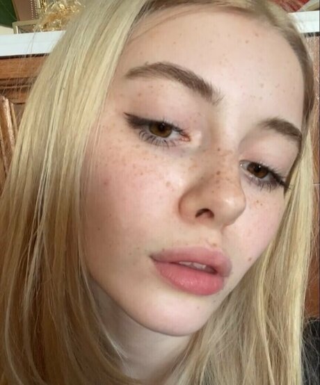 Sephira Lily Street nudes star img