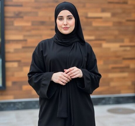 Dounia Stayfia star nude photos