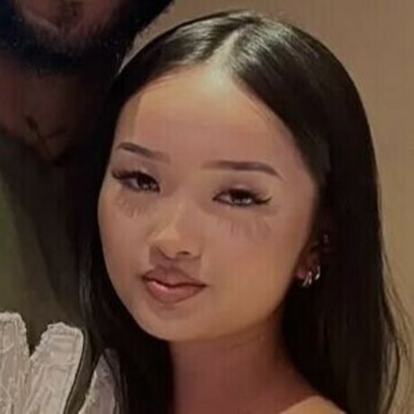 Kaylieee w star sexy gallery