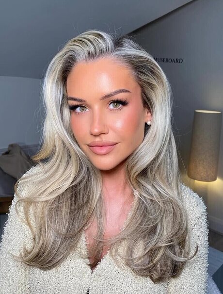 Eilidh Scott hot star photos