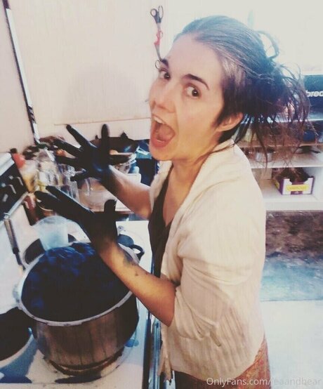 Leah And Bear model beautiful picture