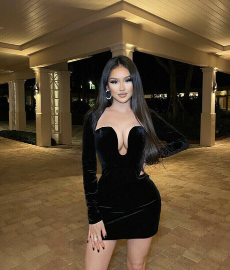 Bbyedith nude actress galleries