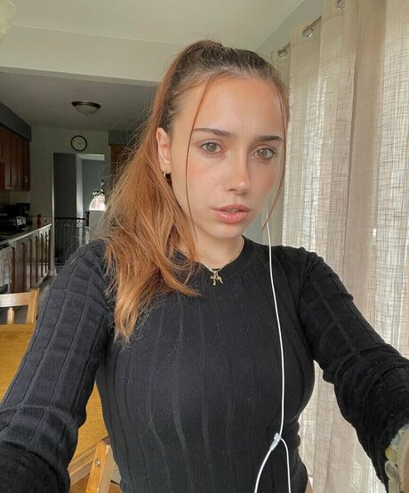 Claudzmo porn actress pic