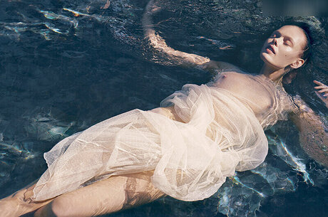 Frida Gustavsson pornstar top image