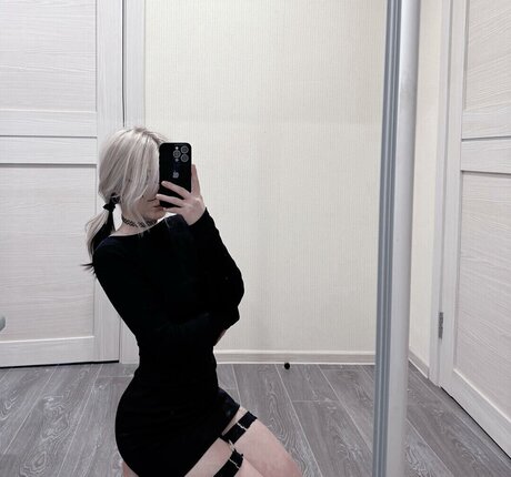 su ga r ik pornstar hot img