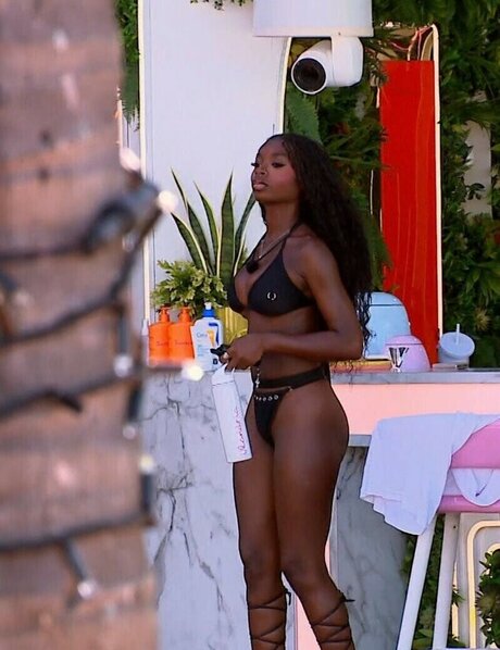 Olandria Carthen pornstar art galleries