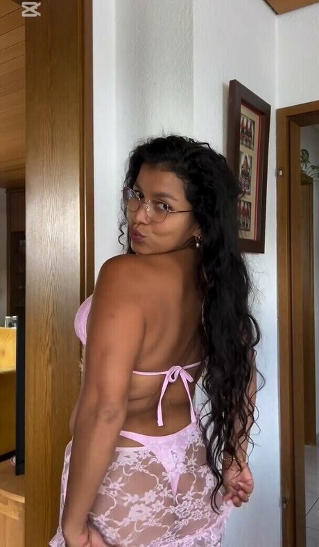 Vaninileon pornstar nudes image