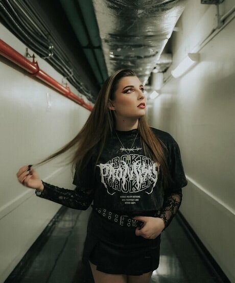 Kasey Karlsen hot star images