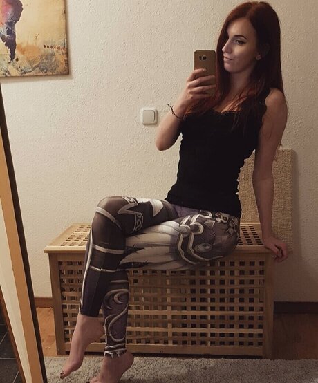 Inzaynia star art pic