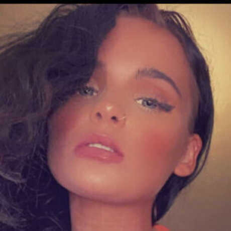 Amy Hewkin hot model picture