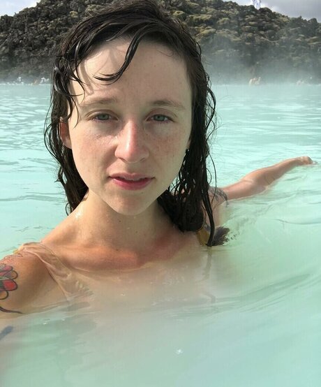 Katie Crutchfield nice model picture