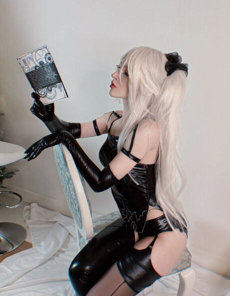 Vi Morrigan nude star photos