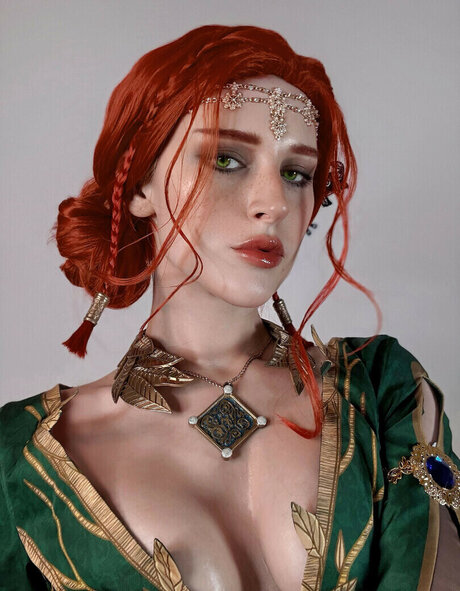 Vi Morrigan model hd pic