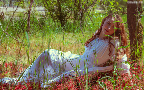 Yaya Gingersnatch model nude img