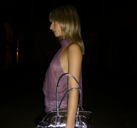 izzipoopi exclusive model photo