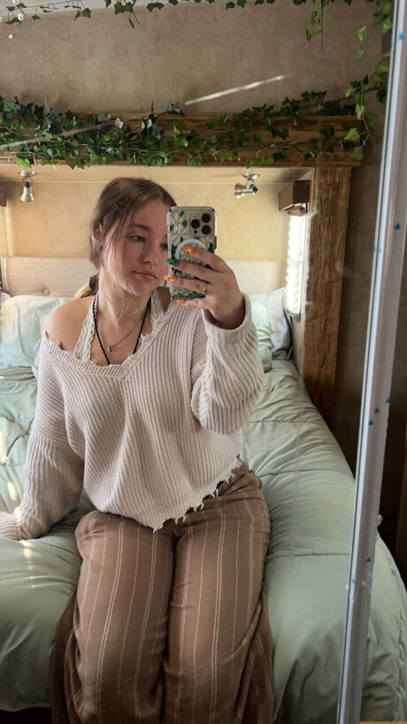 Stargirl gnat model hot photo