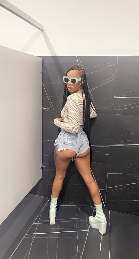 cute onlyfans art naked pictures