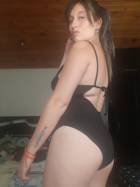 Yeniffer Santamaria pornstar art picture