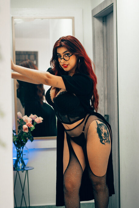 Chichona foxxy hd actress img