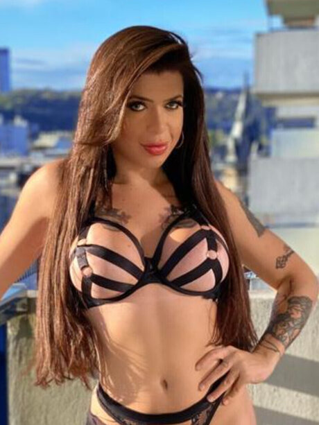 _TS Miss Ella_ model naked galleries