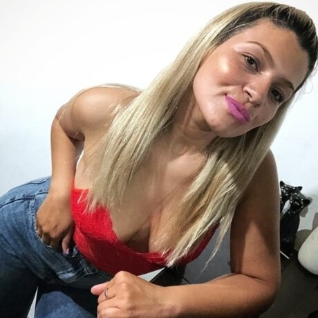 Allison Free_ top model image