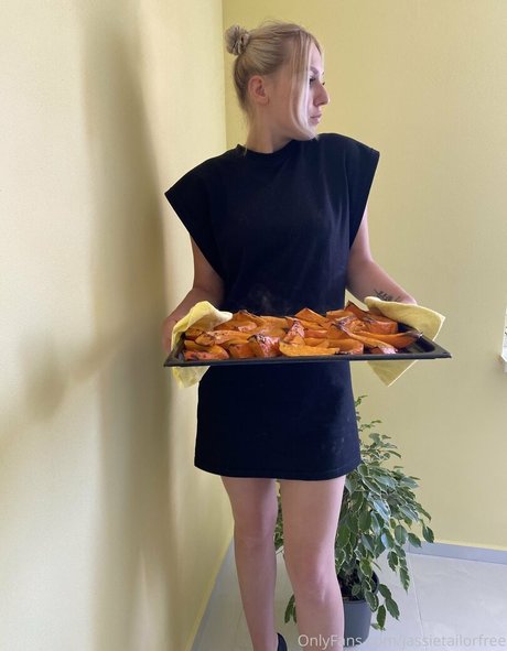 jassietailorfree model art gallery