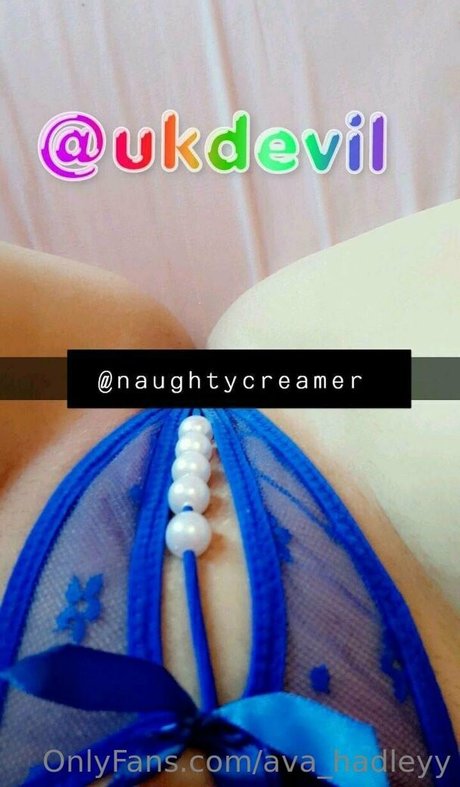 ava hadleyy model naked pic