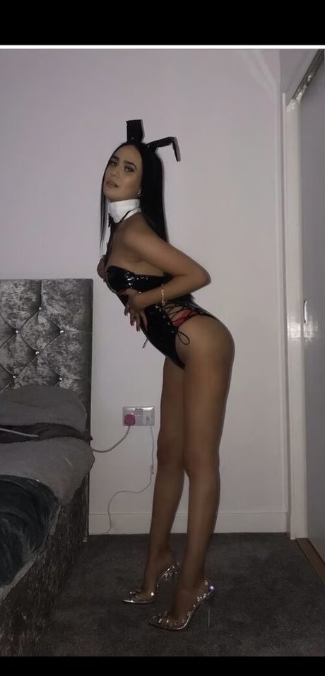 perfect shemale onlyfans free porn pics