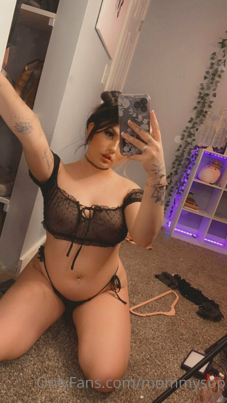 arab pawg onlyfans naked pic