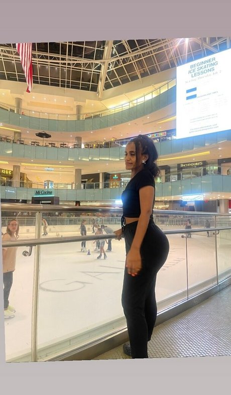 Fevunet star sex gallery