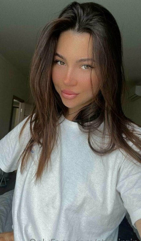 stillvirgin hot pornstar photo