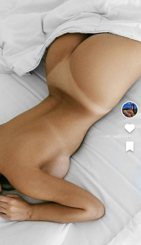 gay influencer onlyfans nude pictures