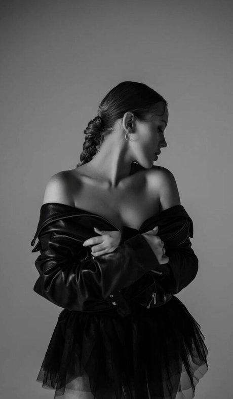 ostudio space pornstar nude picture