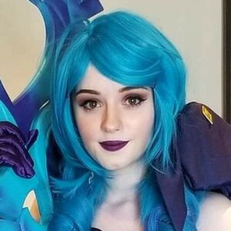 Apricot model nice picture