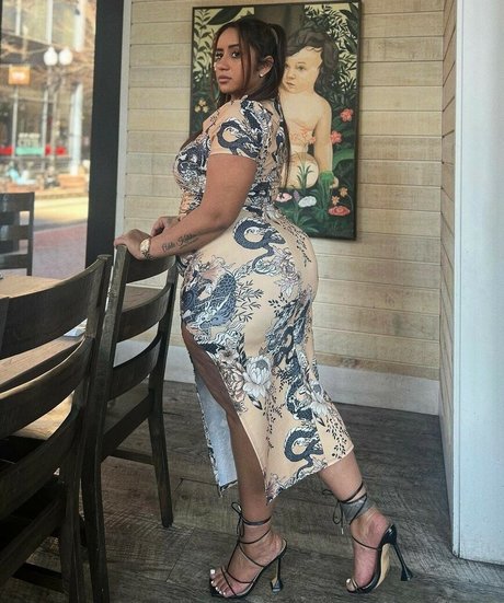 tianatee808 erotic star archive