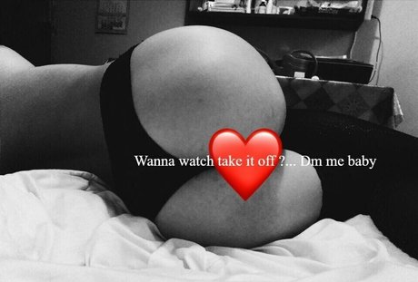 vallery sakura star nude image