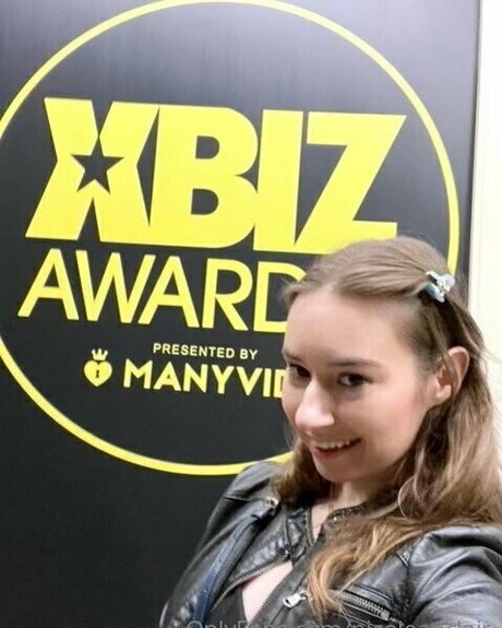 nicoleauclair best actress img