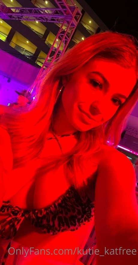 kutie katfree sex pornstar pic