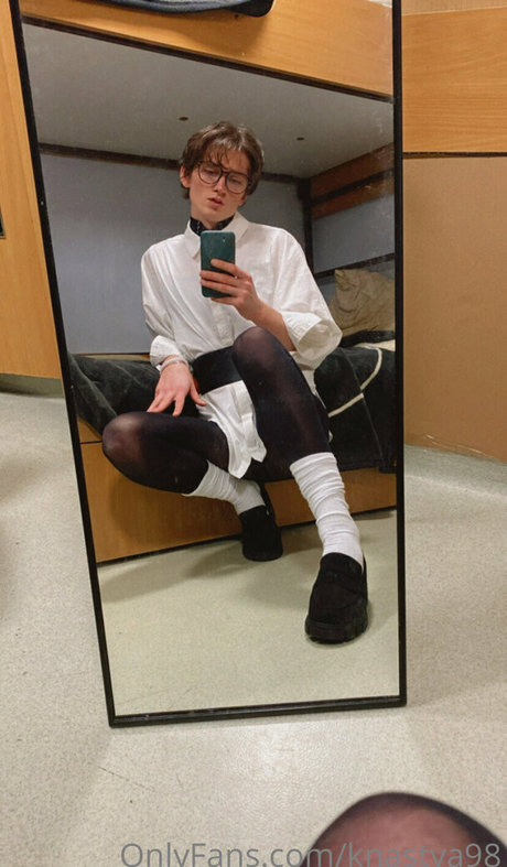 knastya98 free model img