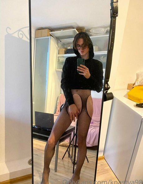 knastya98 model xxx image
