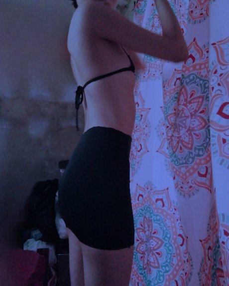 raven vasilescu naked star image