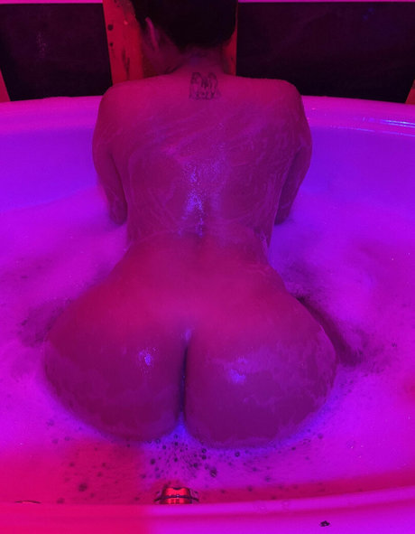 mulanvuittonvip star sexy image