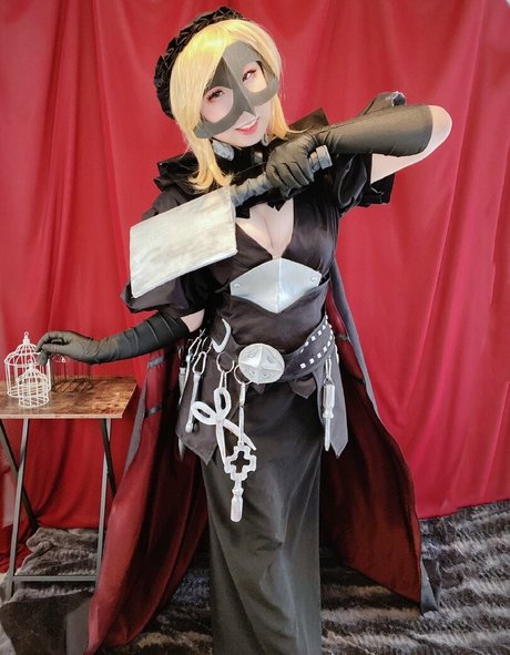 Synthisia hot star picture