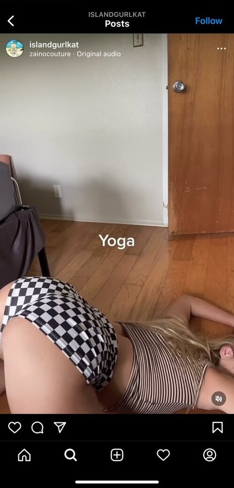 islandgirlkat star hot photo