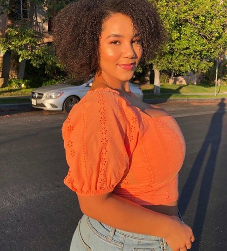 Katelyn Folasade pornstar hd galleries